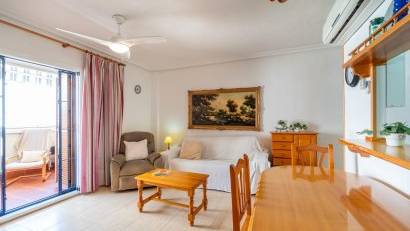 Alquiler a largo plazo - Apartment -
Torrevieja - La Mata