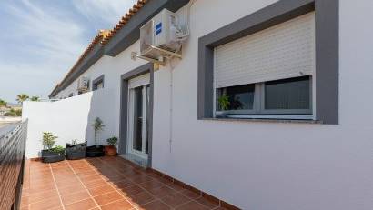 Återförsäljning - Apartment -
Gea y Truyols - Lo Santiago
