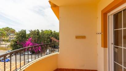 Återförsäljning - Apartment -
Orihuela - Villamartin