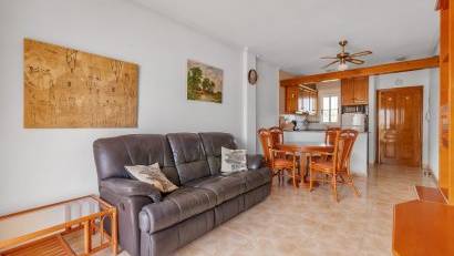 Återförsäljning - Apartment -
Orihuela - Villamartin