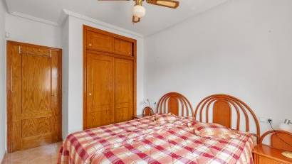 Återförsäljning - Apartment -
Orihuela - Villamartin