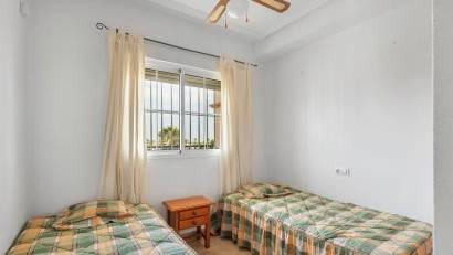 Återförsäljning - Apartment -
Orihuela - Villamartin