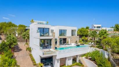 Resale - Detached villa -
Las Colinas Golf