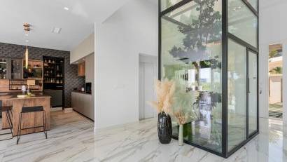Resale - Detached villa -
Las Colinas Golf