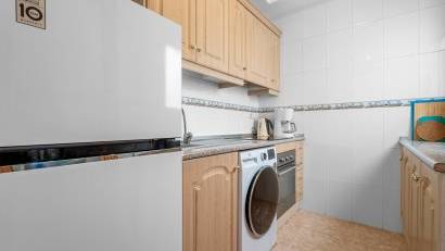 Återförsäljning - Apartment -
Lomas de Cabo Roig
