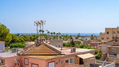 Återförsäljning - Apartment -
Lomas de Cabo Roig