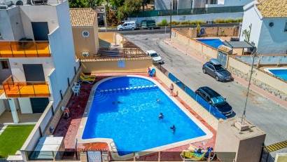 Återförsäljning - Apartment -
Lomas de Cabo Roig