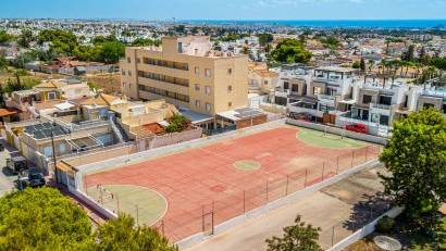 Återförsäljning - Apartment -
Lomas de Cabo Roig