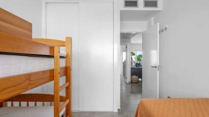 Återförsäljning - Bungalow -
Orihuela Costa - Punta Prima