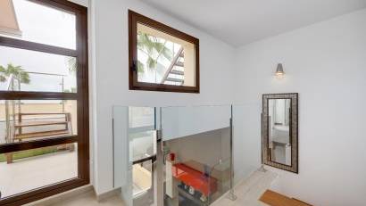 Resale - Detached villa -
Rojales