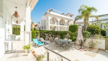 Återförsäljning - Apartment -
Rojales - Centro de la Ciudad Quesada