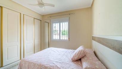 Återförsäljning - Apartment -
Orihuela Costa - Los Dolses