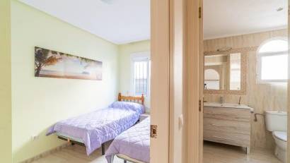 Återförsäljning - Apartment -
Orihuela Costa - Los Dolses