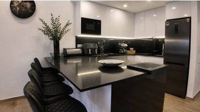 Återförsäljning - Apartment -
Orihuela Costa - Villamartin