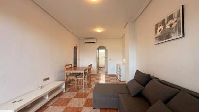 Återförsäljning - Apartment -
Orihuela Costa - Villamartín-Las Filipinas
