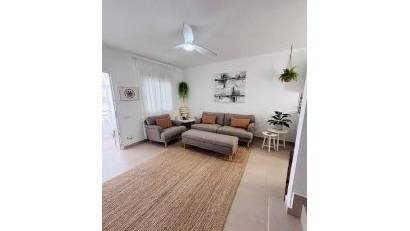 Återförsäljning - Radhus -
Villamartin - Orihuela Costa