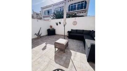 Återförsäljning - Radhus -
Villamartin - Orihuela Costa
