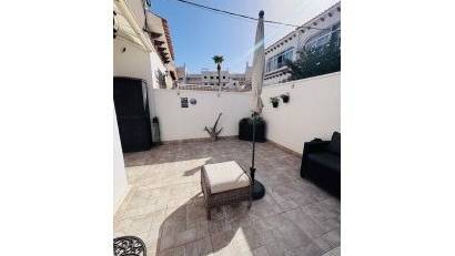 Återförsäljning - Radhus -
Villamartin - Orihuela Costa