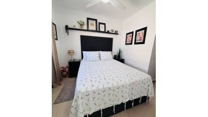 Återförsäljning - Radhus -
Villamartin - Orihuela Costa