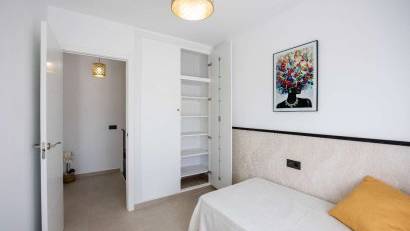 Återförsäljning - Apartment -
Orihuela - La Regia