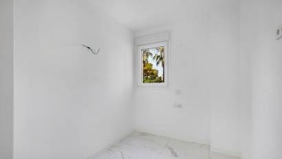 Återförsäljning - Apartment -
Torrevieja - Punta Prima