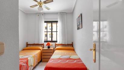 Återförsäljning - Apartment -
Torrevieja - Rocio del mar