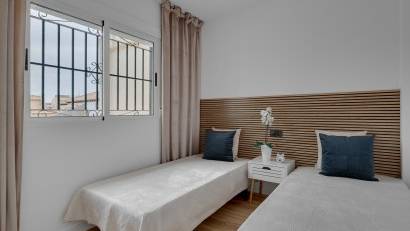 Reventa - Adosado -
Orihuela Costa