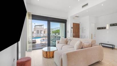 Återförsäljning - Villa -
Orihuela Costa - Villamartín
