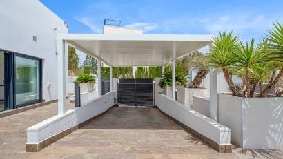 Återförsäljning - Villa -
Orihuela Costa - Villamartín