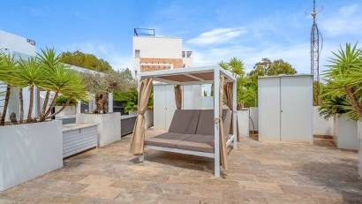 Återförsäljning - Villa -
Orihuela Costa - Villamartín