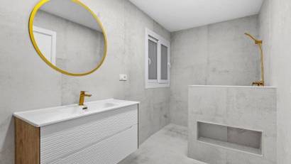Återförsäljning - Apartment -
Torrevieja - Playa del Acequión