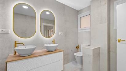 Återförsäljning - Apartment -
Torrevieja - Playa del Acequión