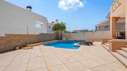 Reventa - Villa -
Ciudad quesada - Ciudad Quesada