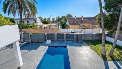 Återförsäljning - Villa -
Campoamor Golf - Campoamor