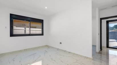 Återförsäljning - Villa -
Campoamor Golf - Campoamor