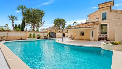 Återförsäljning - Villa -
Ciudad quesada - Ciudad Quesada