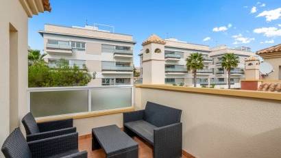 Återförsäljning - Radhus -
Orihuela Costa - Villamartín