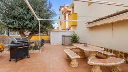 Återförsäljning - Radhus -
Orihuela Costa - Villamartín