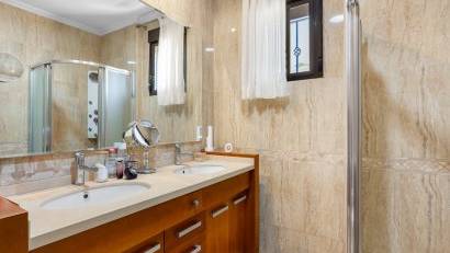 Reventa - Finca -
Crevillente
