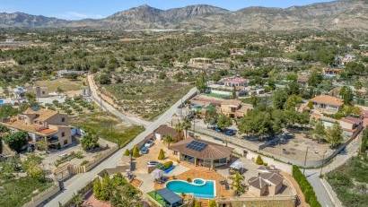 Reventa - Finca -
Crevillente