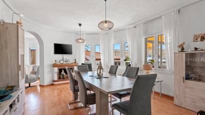 Återförsäljning - Villa -
Ciudad quesada - Rojales