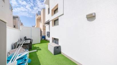 Återförsäljning - Villa -
Torrevieja