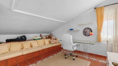 Återförsäljning - Villa -
Torrevieja - La Mata