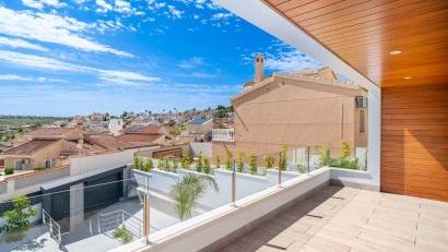 Återförsäljning - Villa -
Ciudad quesada - La Marquesa Golf