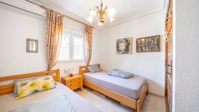 Återförsäljning - Villa -
Ciudad quesada - Rojales