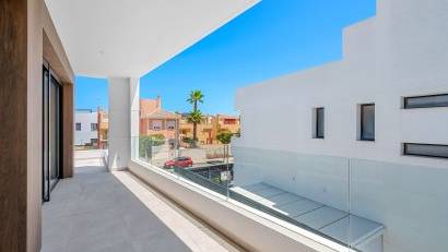 Återförsäljning - Villa -
Guardamar del Segura