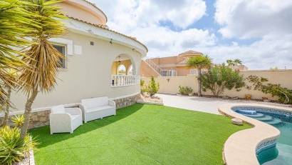 Reventa - Villa -
Ciudad quesada - Ciudad Quesada