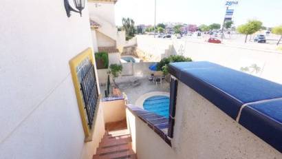 Återförsäljning - Villa -
La Zenia - Costa Blanca
