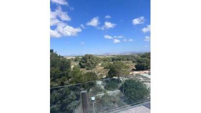 Återförsäljning - Radhus -
Villamartin - Costa Blanca