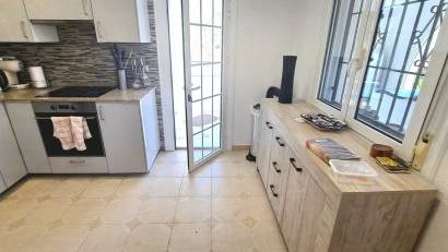 Återförsäljning - Villa -
Orihuela Costa - Villamartín